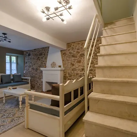 Modern Private Stone House In Center Feriehus *